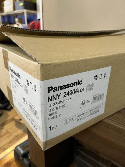 Panasonic パナソニック LEDスポットライト NNY24904 LE9 LEDSP CDMT 70形相当ワイド配光 スポットライト